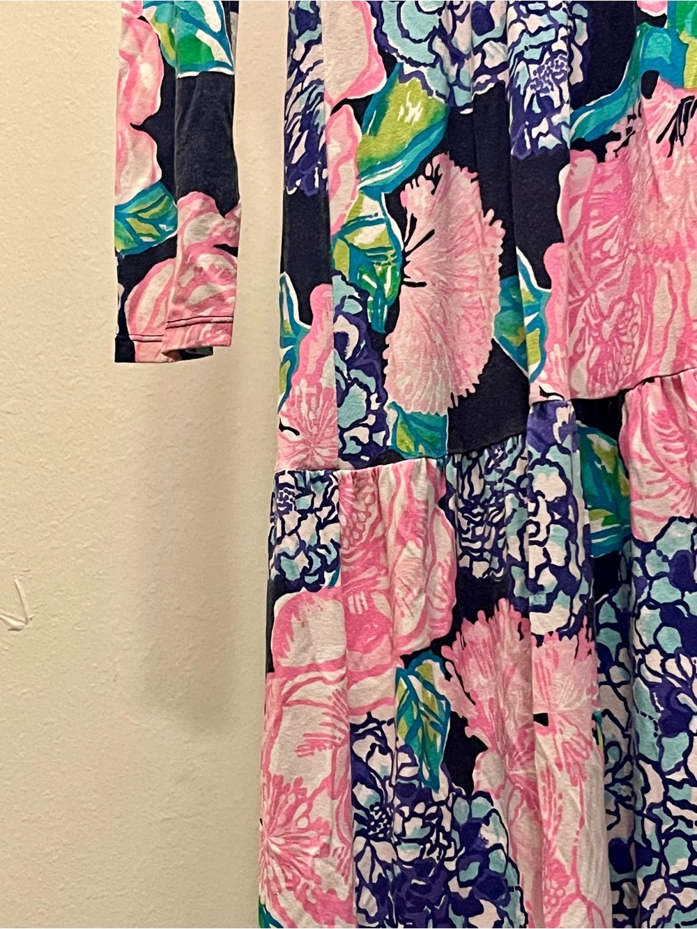 Floral V-Neck Long Sleeve Maxi Dress in Pink and Navy
